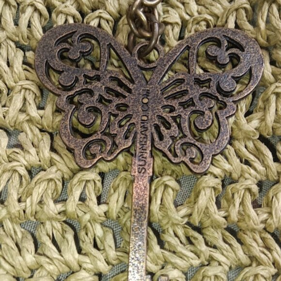 Sun N’ Sand Medium Natural Crochet Shoulder Tote Green Brown Butterfly Bag Charm - Picture 3 of 10